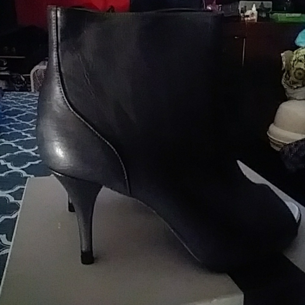These sexy heels
